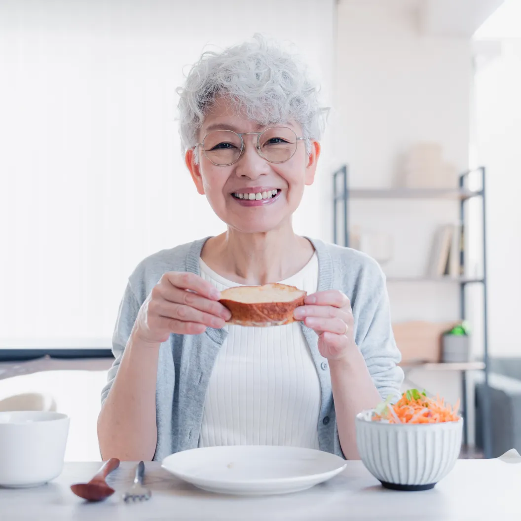 身近な入れ歯で、お口の機能を回復しましょう